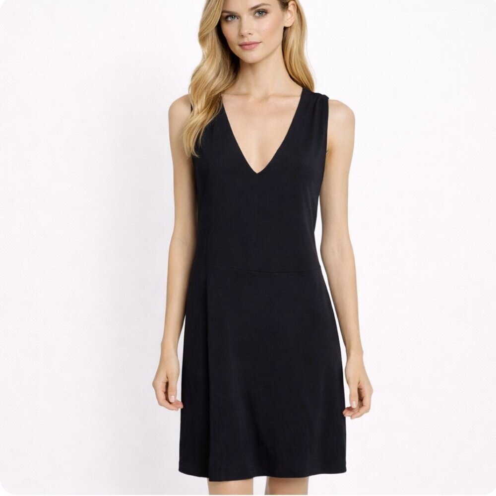 Tory Burch Dress Navy Blue size XS v-neck sleeveless jersey drres - Picture 9 of 9